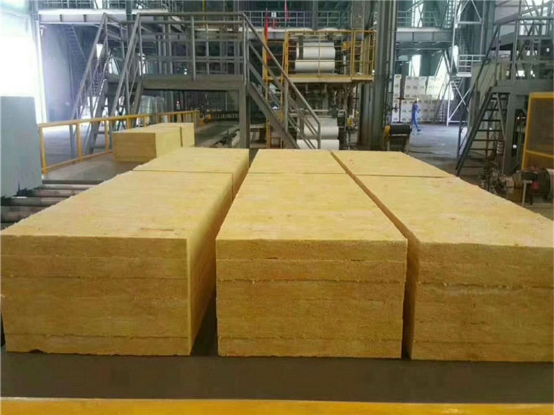 亳州防火保溫巖棉板價(jià)格